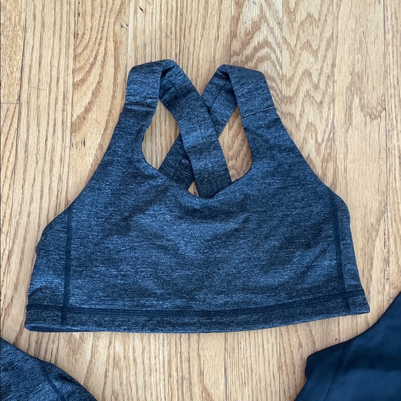 lululemon athletica Bundle of Sports Bras - Picture 3 of 11
